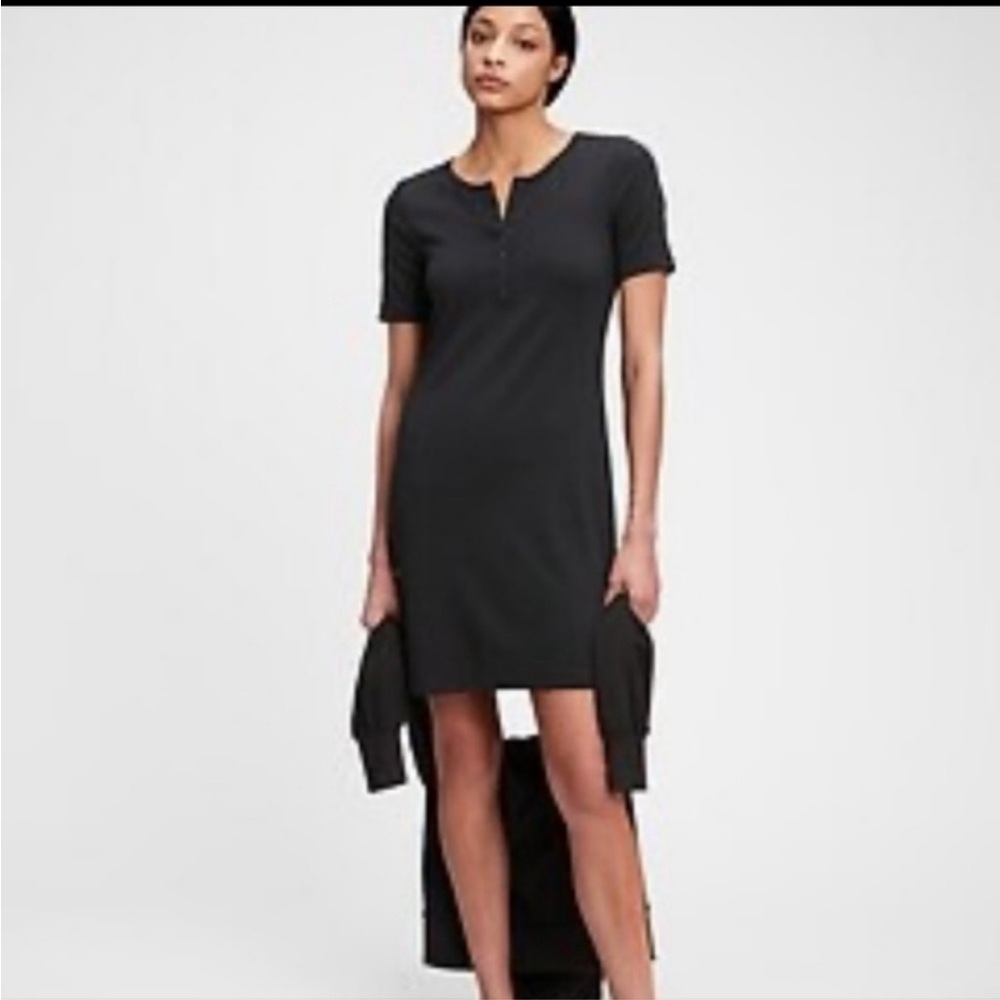 GAP Modern Henley Dress True Black Short Sleeve, Size S